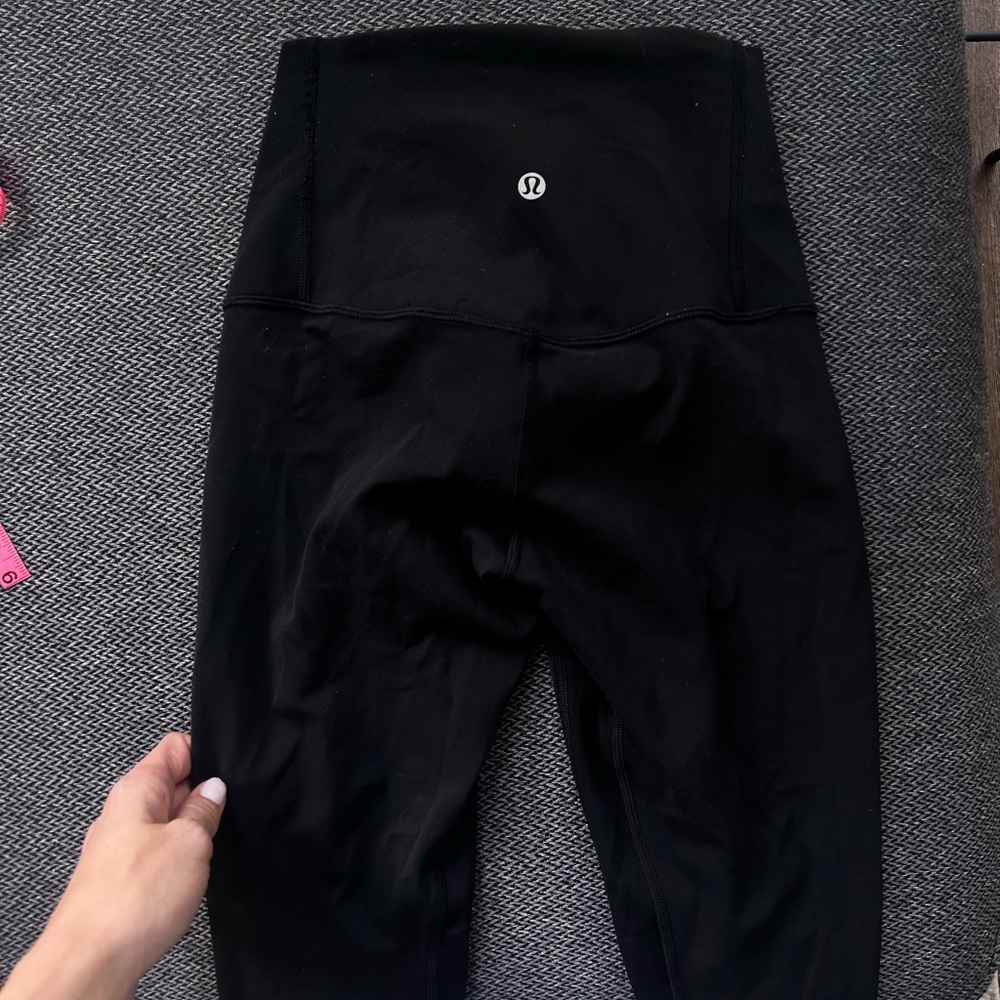 Lululemon Mesh Emboss InStill High Rise Tight - Picture 3 of 8
